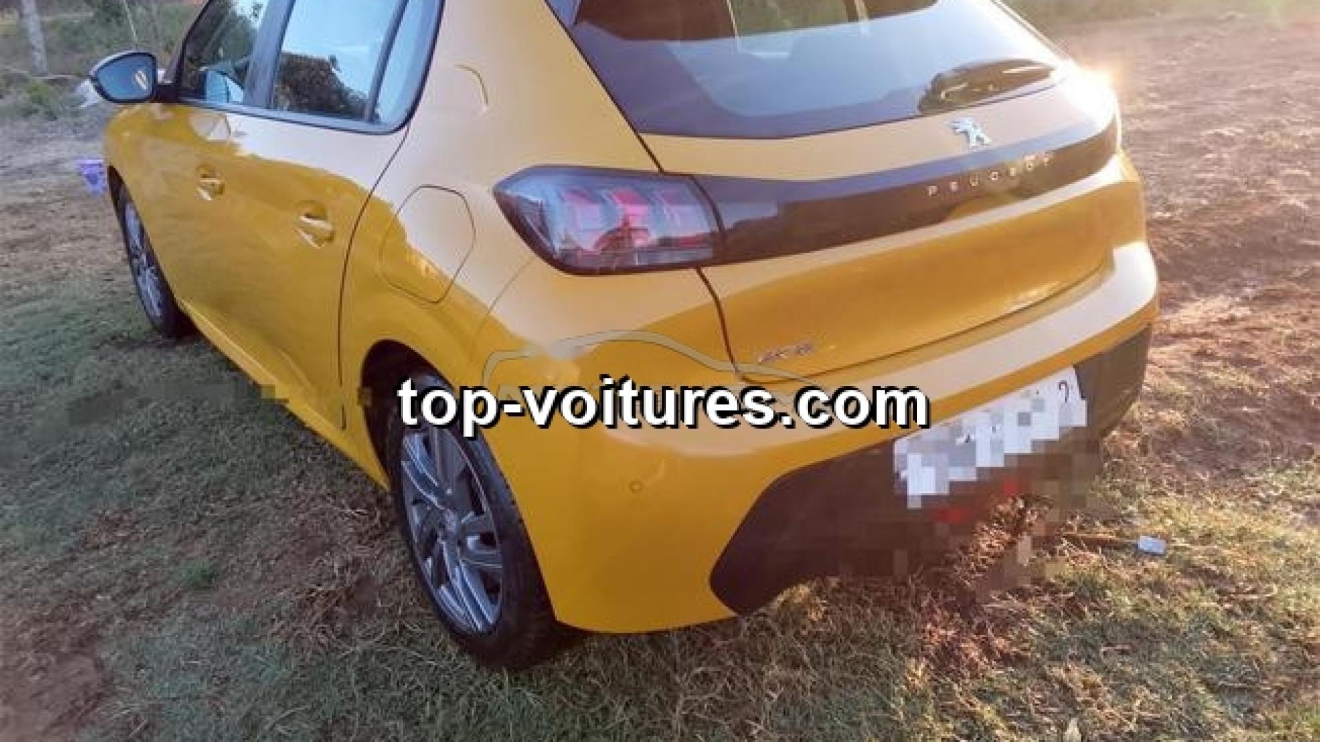 Peugeot 208