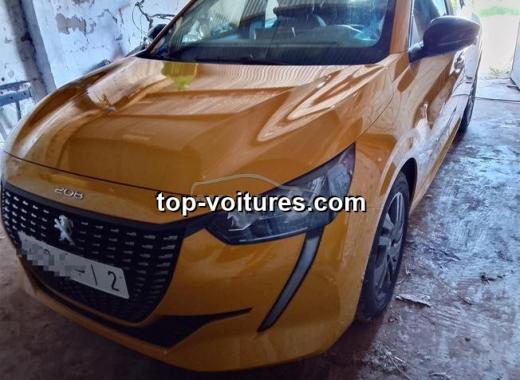 Peugeot 208 2022 — photo 4