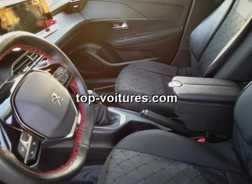 Peugeot 208 2022 — photo 8