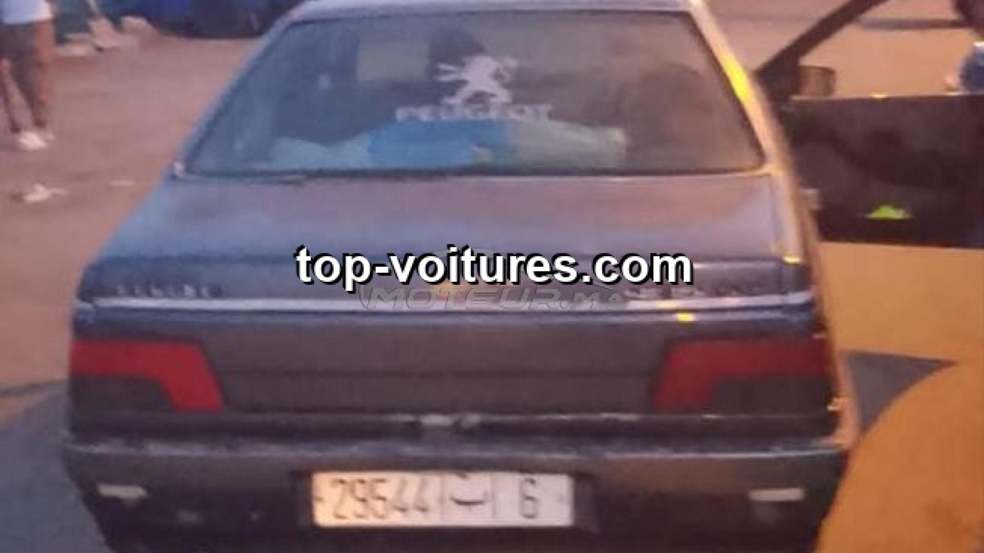 Peugeot 405