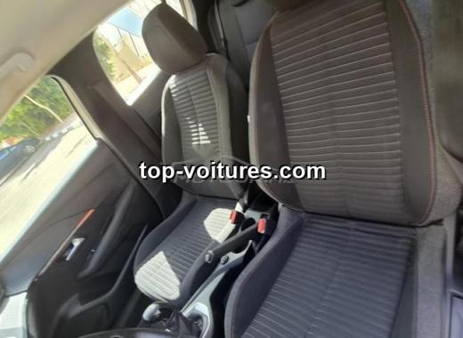 Peugeot 208 2023 — photo 8
