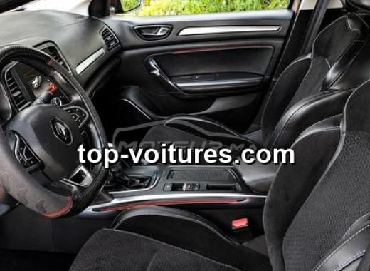 Renault Megane 2018 — photo 2